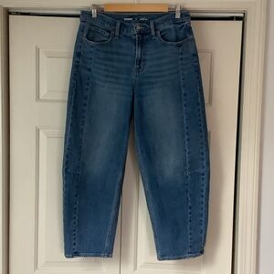 Barrel Leg High-Rise Blue Denim Jeans.
